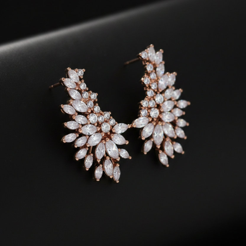 CAROVA LUXURY - Funkelnde Ohrstecker aus Zirkonia – Elegant & feminin