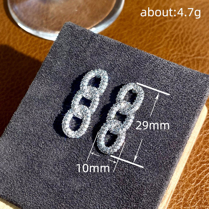 CAROVA Elegante Zirkonia Ohrringe – Zeitlose & stilvoll