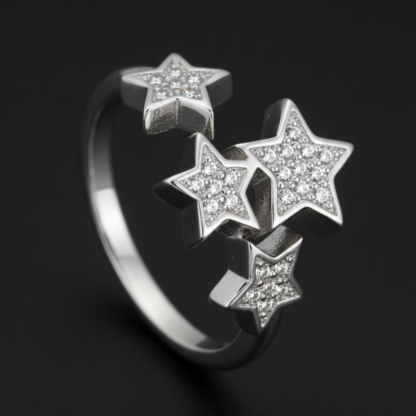 CAROVA Luxury - Funkelnder Sternenring "Starlight" – Verstellbarer Design-Ring mit Zirkonia